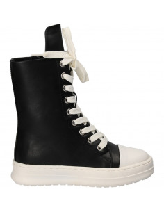 Ghete trendy, negre, pentru fete