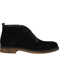 Ghete barbatesti, velur negru, stil urban
