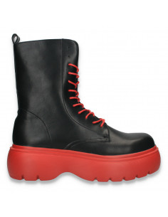 Ghete dama, stil gothic, cu talpa rosie groasa, negre - W1182