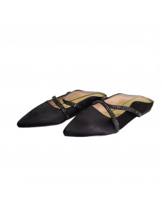 Saboti fashion din satin negru, cu toc jos si varf ascutit 2