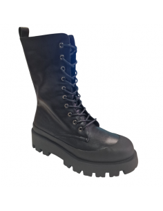 Ghete din piele eco întoarsă, cu platformă şi franjuri, negre, tip mocasini