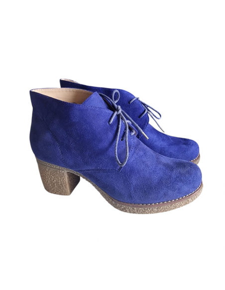 Pantofi dama cu perforatii, negri - W302